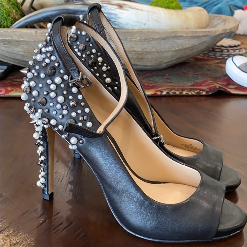 Gorgeous pearl and stud heels